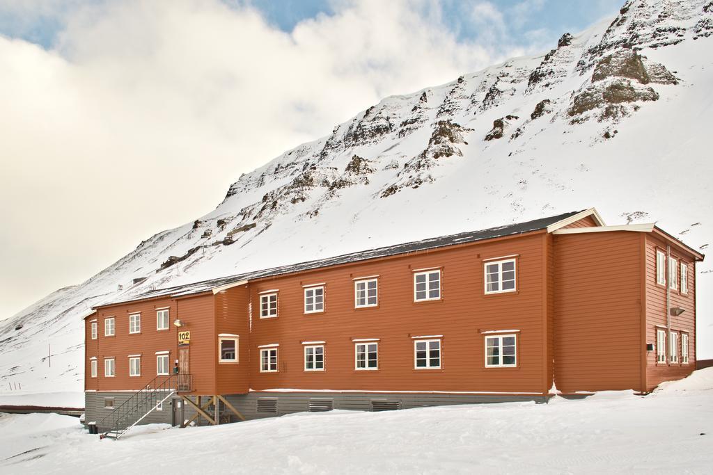 Gjestehuset 102 Longyearbyen Exteriör bild