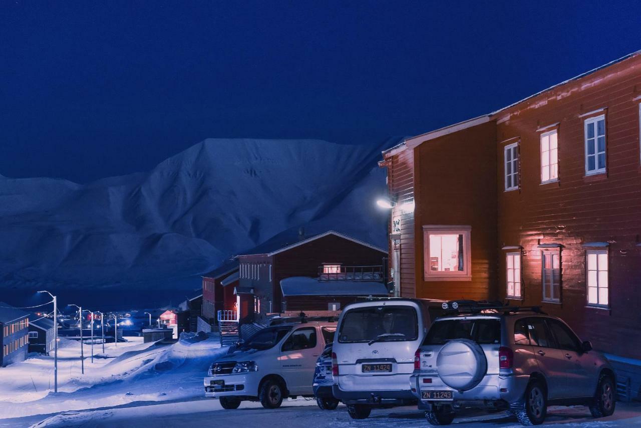 Gjestehuset 102 Longyearbyen Exteriör bild